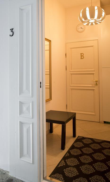 Bright In Old Town By Urban Rent *