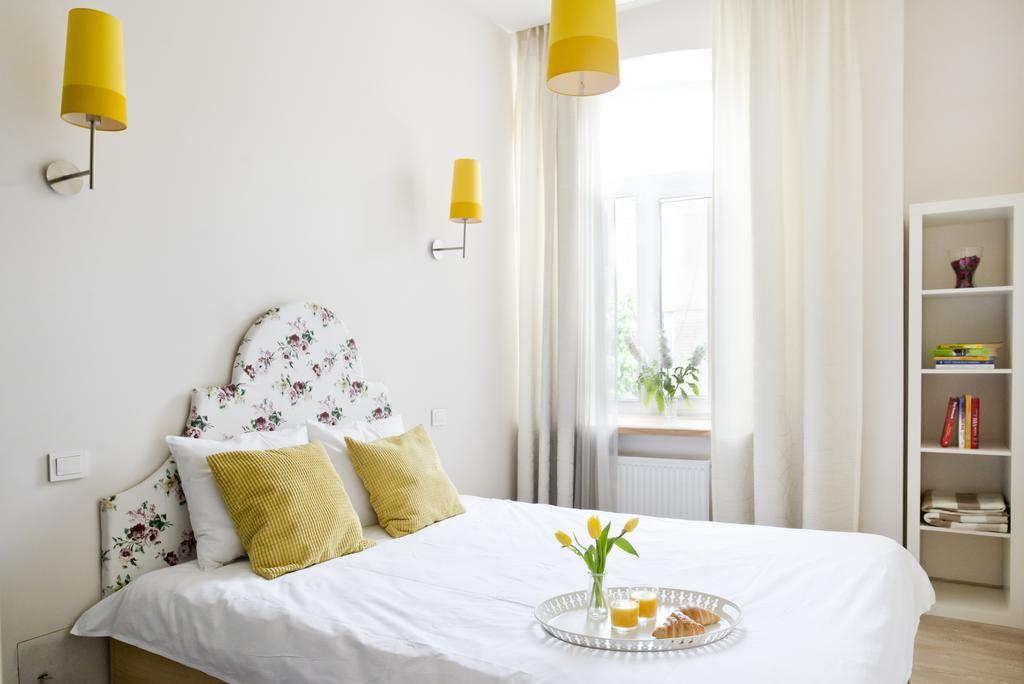 Bright In Old Town By Urban Rent *
